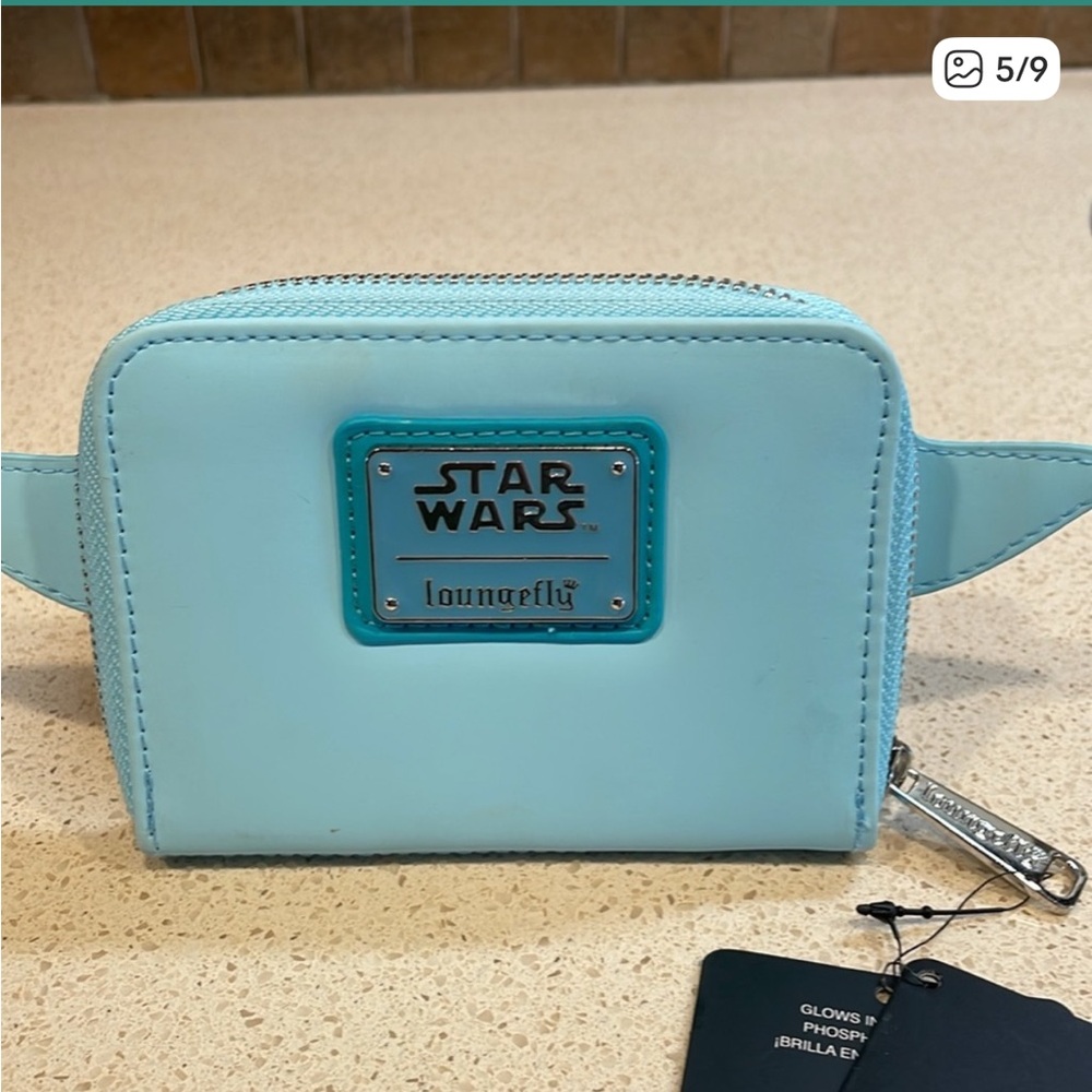 Loungefly Star Wars Yoda Wallet - Picture 4 of 6